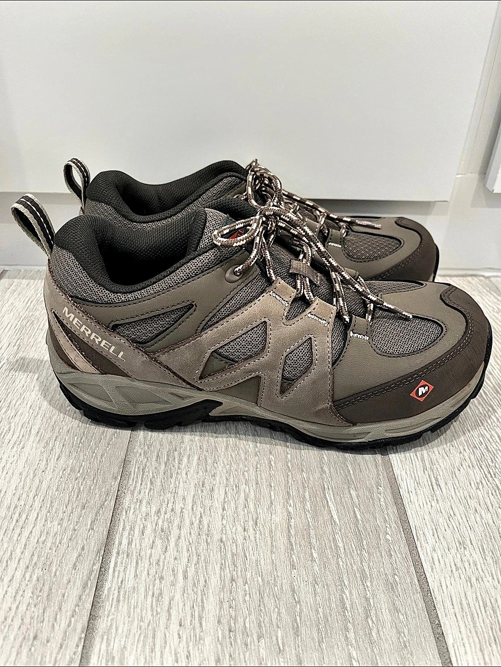 Merrell Work Shoe Brown & Gray Women’s US 8 M Outdoor/Hiking/Camping/Everyday